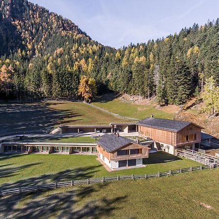 Tubla - Hof Maistatt Dobbiaco Eksteriør billede